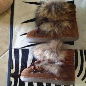 DSQUARED fox fur boots size 41-43 New (11-13)